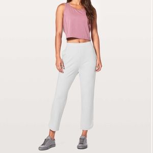 Lululemon - Every Moment Pant